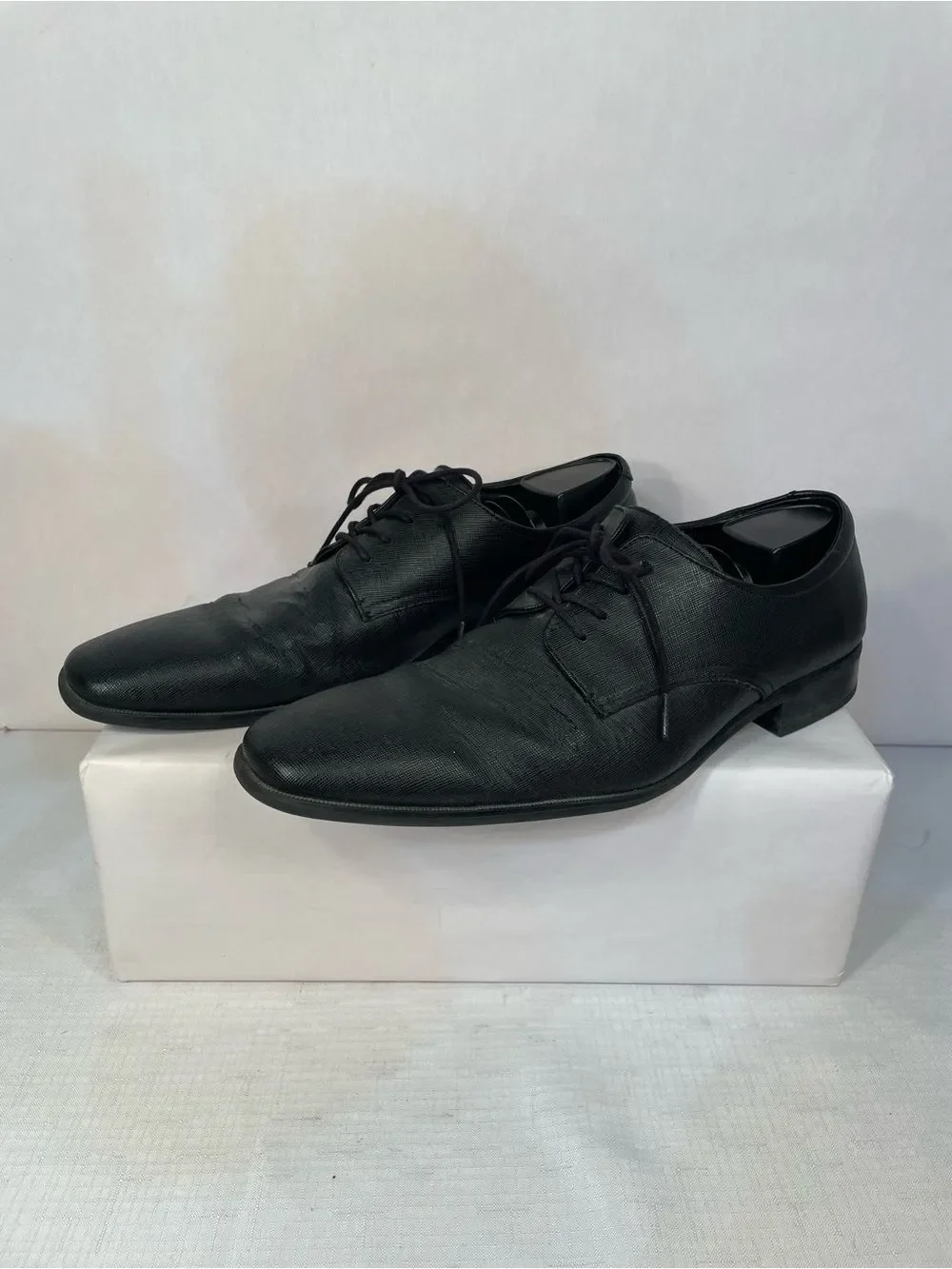 Calvin Klein Classic Black Men's Leather Dress Shoes - Lace-Up Oxford -Gunther